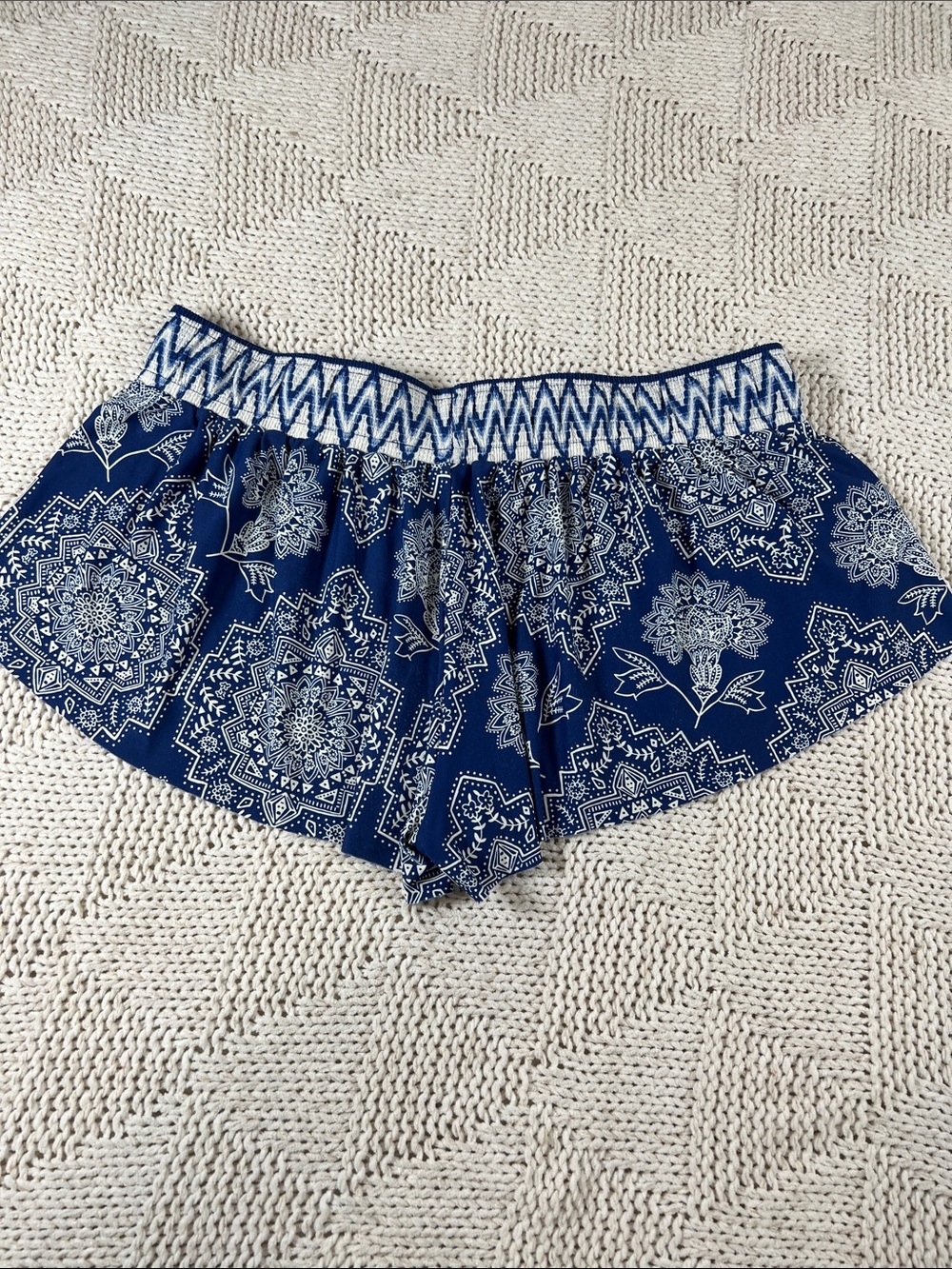 Rip Curl Floral Stretch Workout Running Active Booty Shorts - Picture 4 of 14